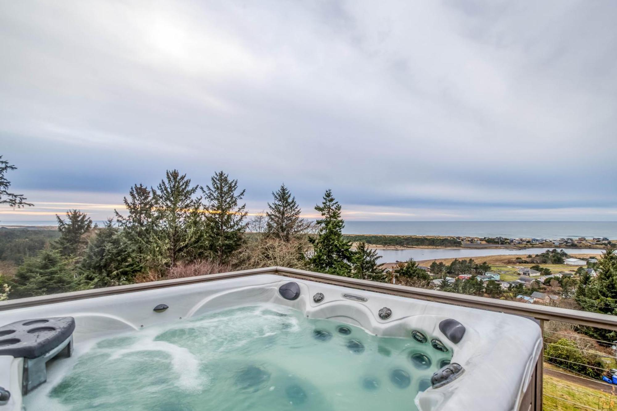 Pelican Villa Пасіфік-Сіті Екстер'єр фото
